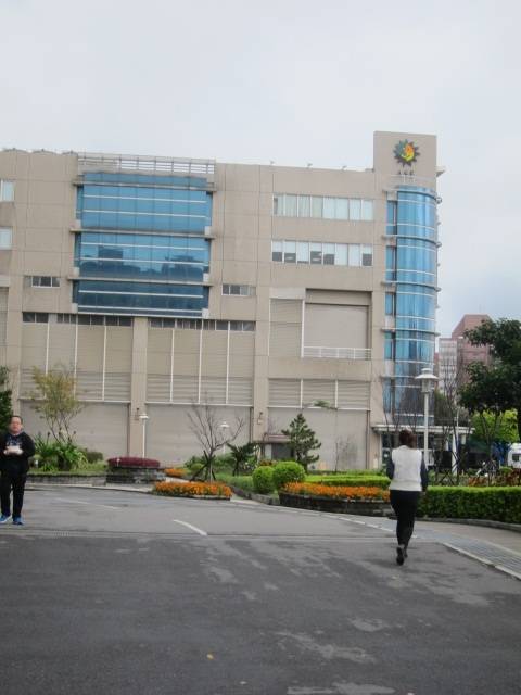 日月光防疫升級,高雄、中壢廠禁止跨區出差。(記者洪友芳攝)