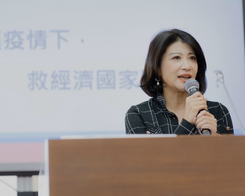 民進黨立委林楚茵要求,金管會全面推動保單無紙化,金管會回應兩年內完成(資料照/記者王孟倫攝)
