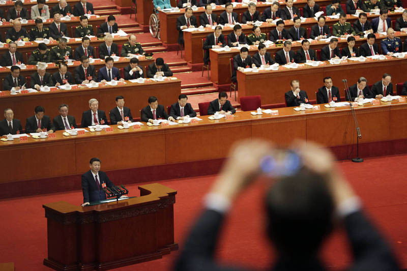 2017年十九大以後，中共對民企的態度主要是收權而非放權。（彭博）