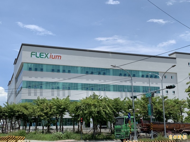 台郡積極布局5G市場，新品與新產能將於下半年量產，為未來成長增添動能。（記者卓怡君攝）