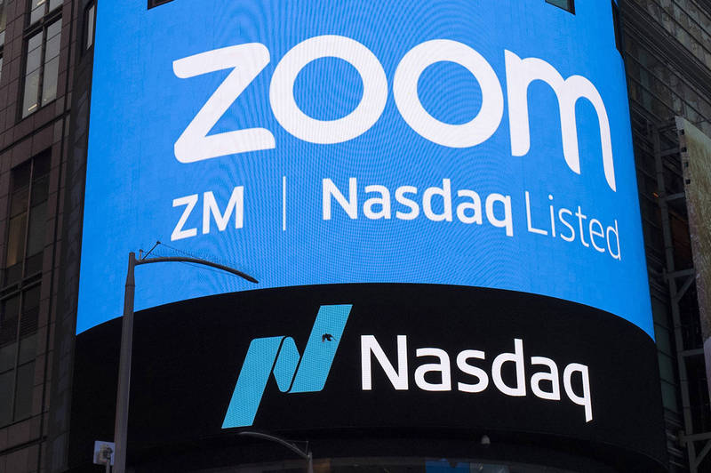 視訊軟體公司Zoom的Q2季報差強人意,週三股價暴跌近17%。(美聯)