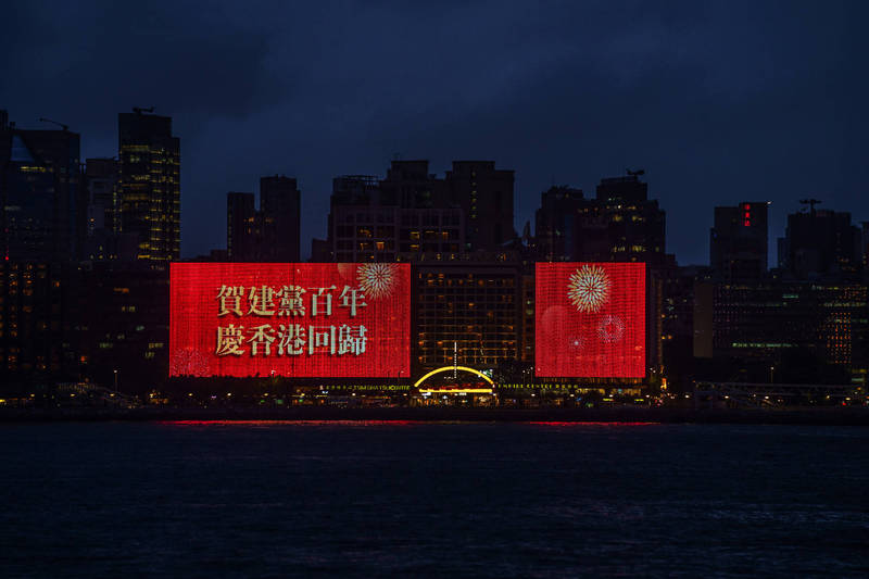 目前看來，即使中國有意整肅香港政治，似乎不會刻意去踩金融的紅線。（彭博）