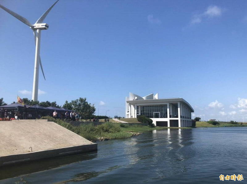 彰化縣擁有世界級、得天獨厚的風場資源，全台離岸風電發展最重要的心臟就在彰化，今年縣府推出振興加碼計畫，即將噴出大驚喜！（資料照，記者張聰秋攝）