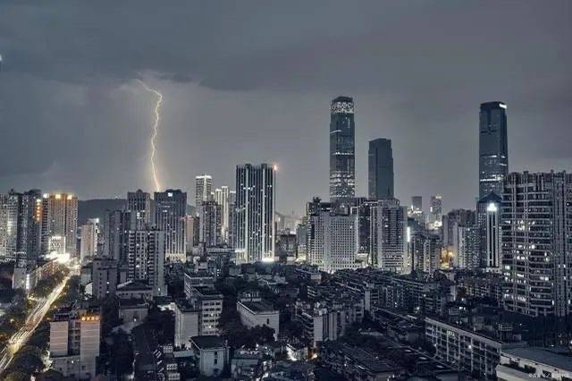 2022年中國經濟存在諸多隱憂。（示意圖，圖擷取自微博）