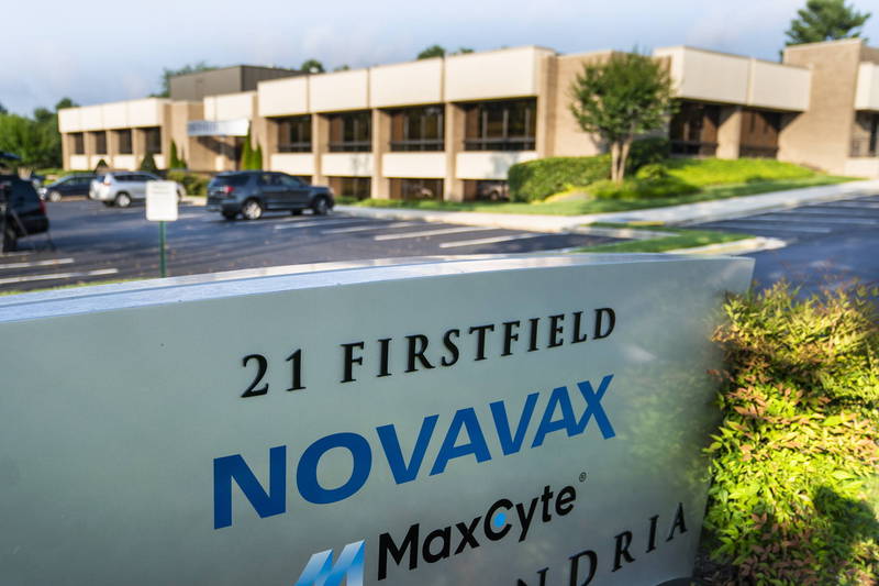外界期盼Novavax疫苗大量生產後，有助提升難以取得疫苗國家的接種率。（歐新社）