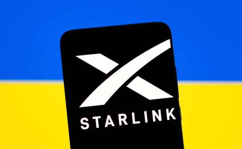 馬斯克答應旗下SpaceX，為烏克蘭啟動「星鏈」（Starlink）衛星，供應網路服務。（資料照，路透）