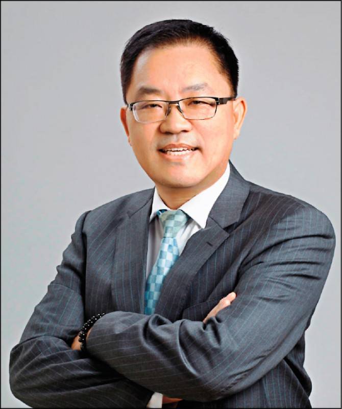 中華獨董協會理監事改選 駱秉寬連任理事長 - 自由財經