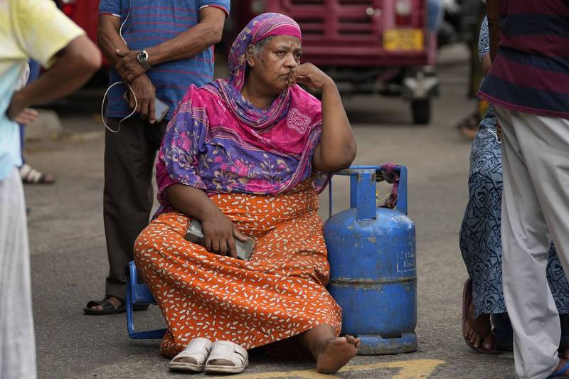 斯里蘭卡金融危機 尋求中印日金援
