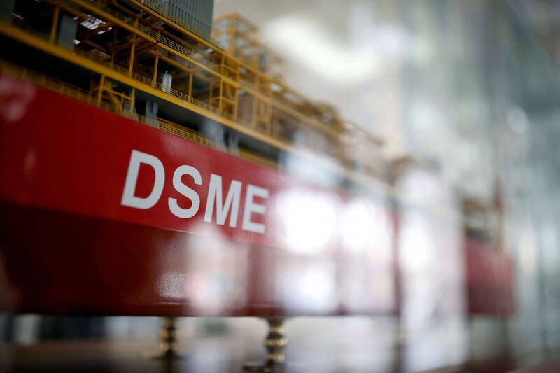 上月大宇造船海洋(DSME)的罷工行動,讓南韓臨時工低薪、工作環境差等議題浮上檯面。(路透)