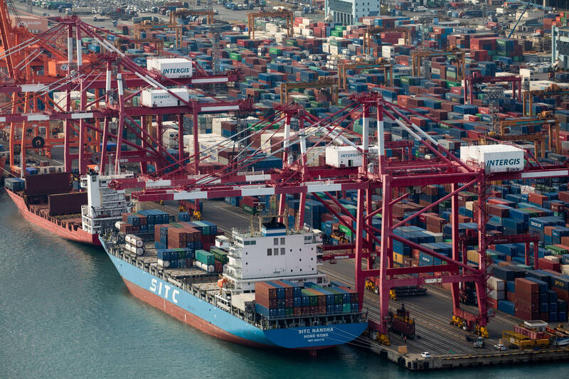 匯豐：歐美中需求放緩 亞洲出口商面臨挑戰