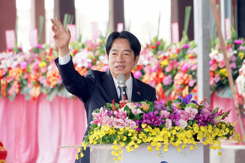 副總統賴清德指出，總統蔡英文打造台灣成為精密高階製造中心，天正仁武廠勢必帶動高雄深厚重工業與製造業基礎升級發展，扮演未來高雄經濟發展舉足輕重角色。（記者王榮祥翻攝）