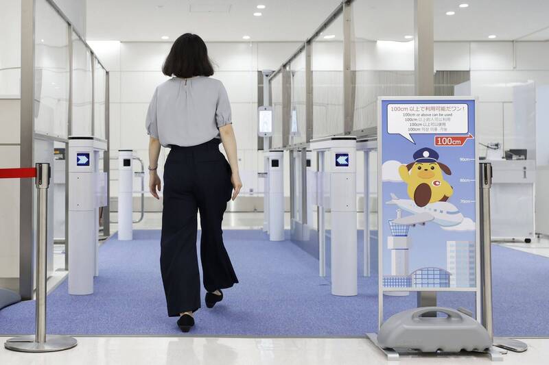 企業徵才線上考試漏洞！ 日男幫300名學生代考