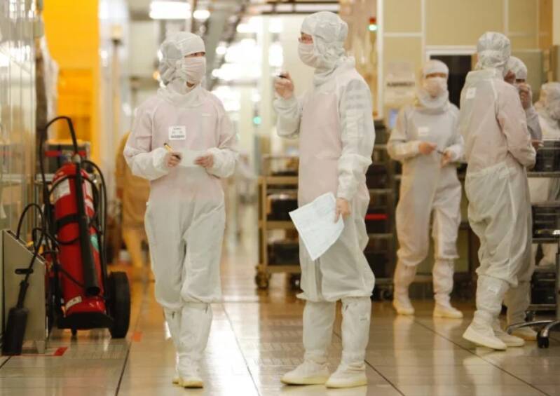 職場文化差異與薪水福利恐不利台積電徵才。（路透）