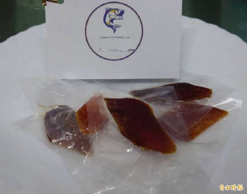 新創科技公司將傳統養殖升級，生產優質「一口烏魚子」，創造在地經濟新模式。（記者洪瑞琴攝）