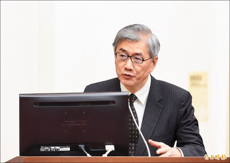 內閣改組》黃天牧留任 可望成金管會史上任期最長主委 - 自由財經