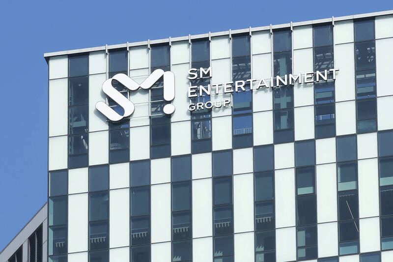 求小股東支持 SM娛樂反擊：收購後資源會被轉移到HYBE