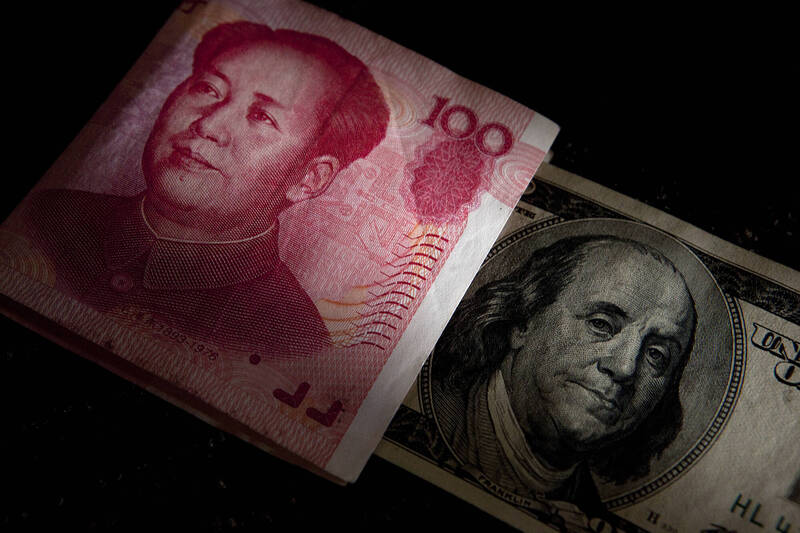 私自買賣外匯成資金轉移常見手法。（彭博資料照）