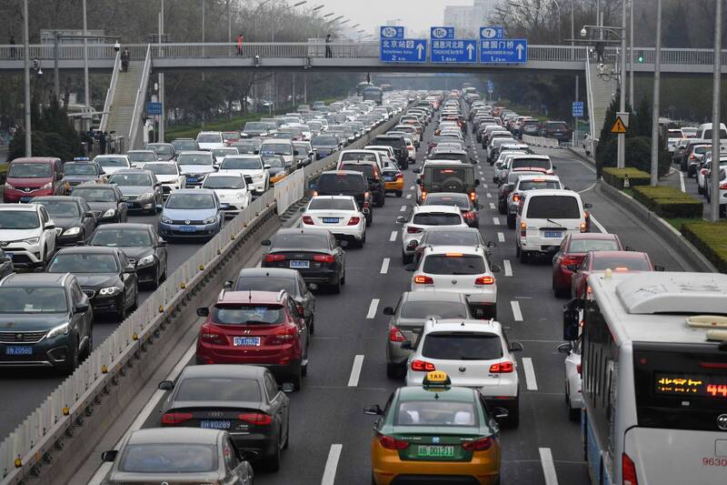 LTN經濟通》中國車市砍破頭 背後真正原因？