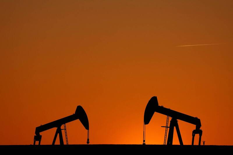 國際油價反彈 紐約期油至1月以來新高