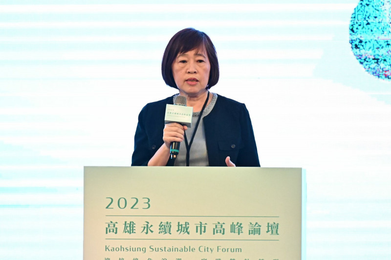 國發會副主委高仙桂表示，高雄市碳排有8成來自工業，全台灣10大碳排的公司，中油、中鋼、台塑、南亞、長春石化，都是以高雄為重要生產基地。（記者李惠洲攝）（記者葛祐豪攝）