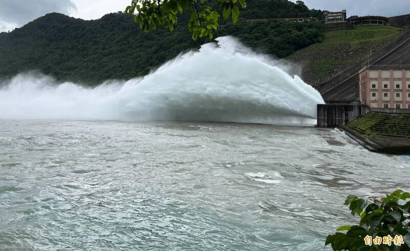 海葵挹注全台水庫1.2億噸水 石門水庫進帳近4成居冠