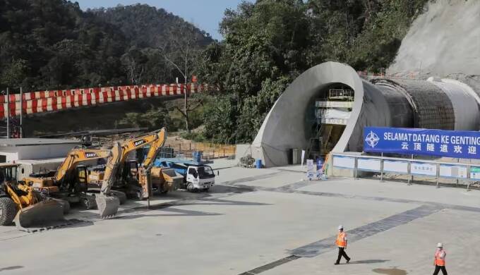 中國週二（10日）表示將在「一帶一路」倡議十週年後加大力度建設，淡化對發展中國家構成債務陷阱的批評。（路透）