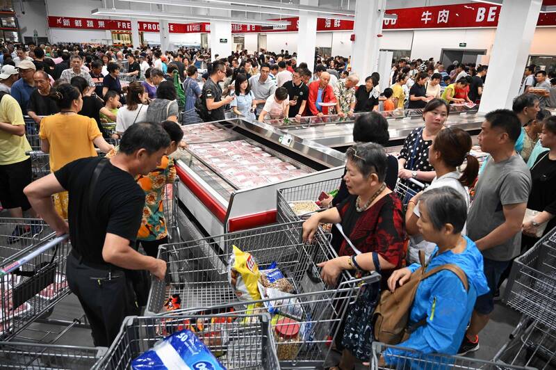 儘管西方零售商逐一退出中國市場，但好市多今年仍逆勢展店。（法新社）