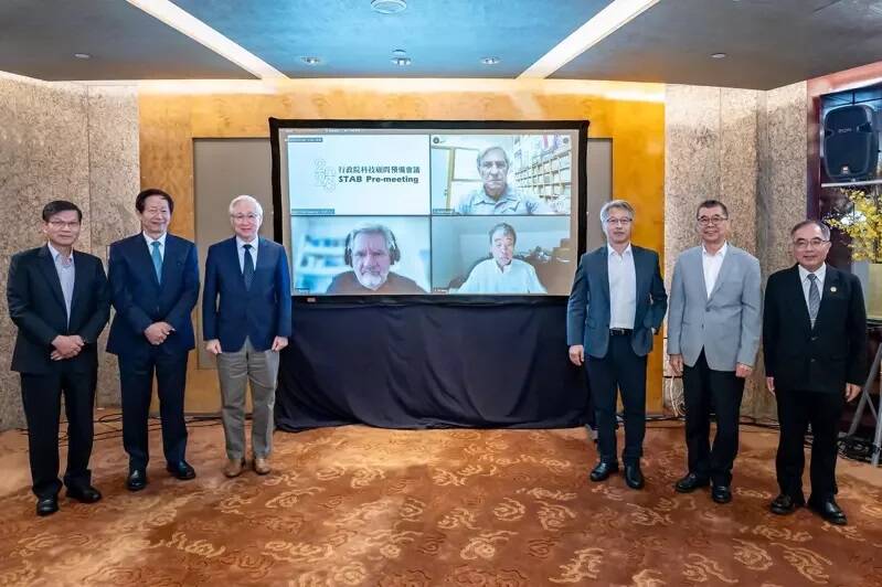 三星搶2奈米訂單？劉德音：客戶看的是技術品質