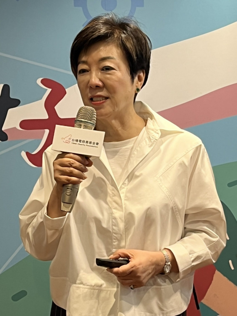 張淑芬曝張忠謀退休生活很精彩  自傳快寫完了
