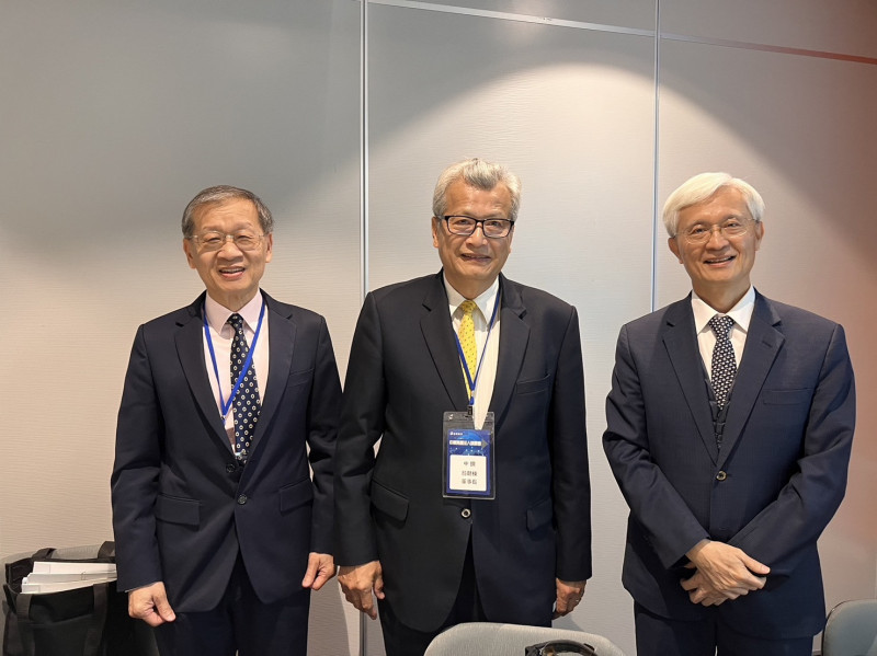 中鋼董事長翁朝棟：明年鋼市可期