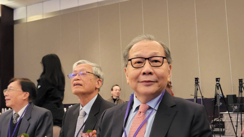 聯發科股價重登千元 蔡力行：明年營運一定比今年好