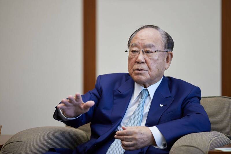 佳能執行長御手洗富士夫認為，根據他的理解，佳能可能無法將奈米壓印微影設備出口到中國。（彭博）