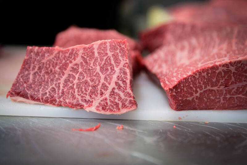 貴森森牛肉砍價逼近豬價！商家：未見過如此大降價