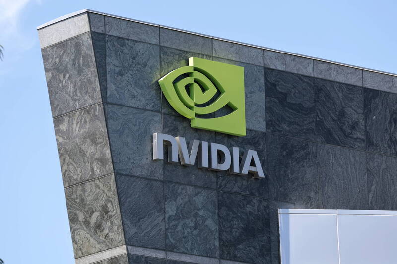 美國晶片大廠輝達（NVIDIA）週三（5日）收盤市值首度突破3兆美元（約新台幣96兆元），超越蘋果（Apple）成為全球市值第2大企業。（示意圖，歐新社）