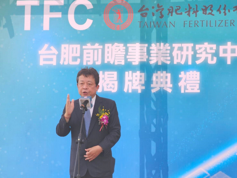 台肥董事長李孫榮表示，將投入氨能的研發與推廣，要讓台肥華麗轉身，成為乾淨能源提供者。 （記者彭健禮攝）