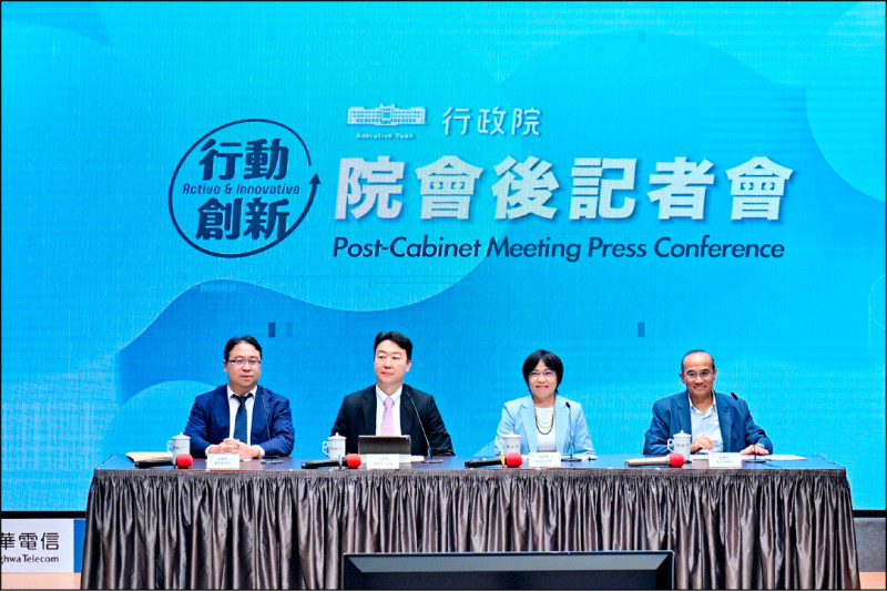 行政院發言人陳世凱昨重申,政府對能源議題的態度並未改變。(行政院提供)