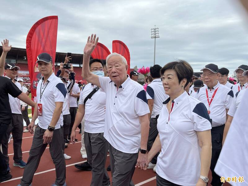 台積電Q2每股配4元  估張忠謀可領5億元