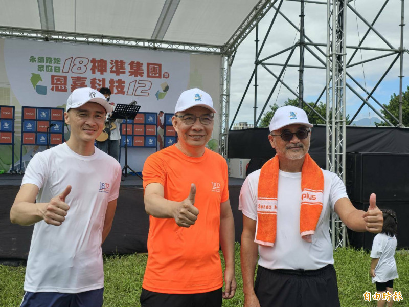 圖中為神準董事長蔡文河。(記者王憶紅攝)