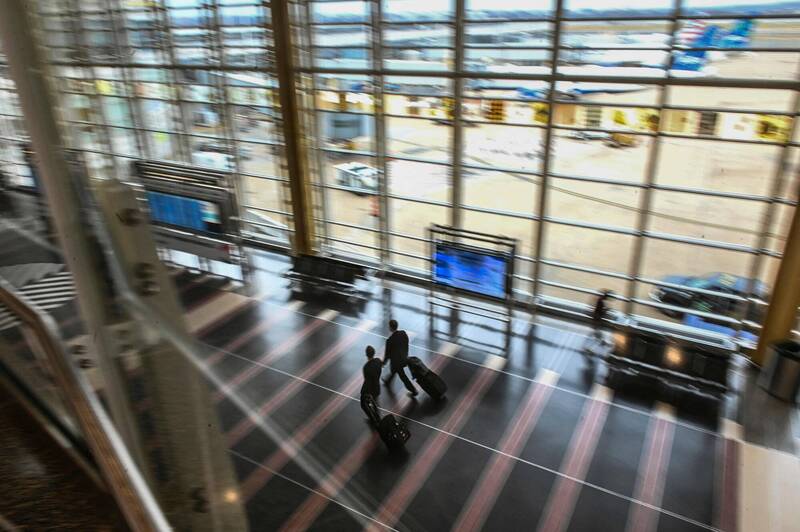 若1年中僅搭乘2次航班以內，不會被課徵「頻繁飛行稅」。（示意圖，法新社）