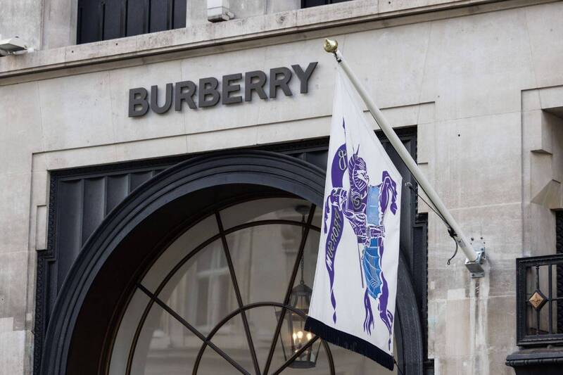 Burberry傳將被Moncler收購。（彭博）