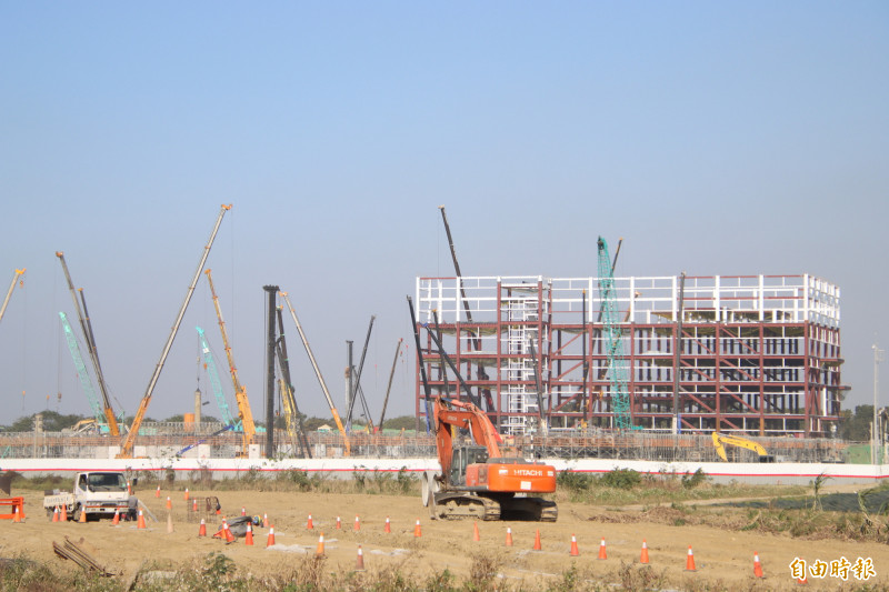 台積電嘉義廠興建中。（記者林宜樟攝）