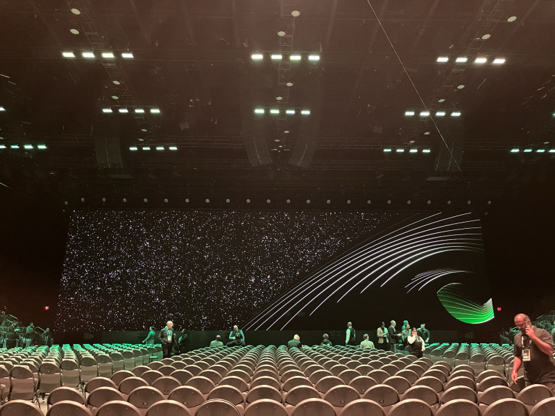 輝達執行長黃仁勳將在前方舞台發表主題演講。（記者徐子苓攝）