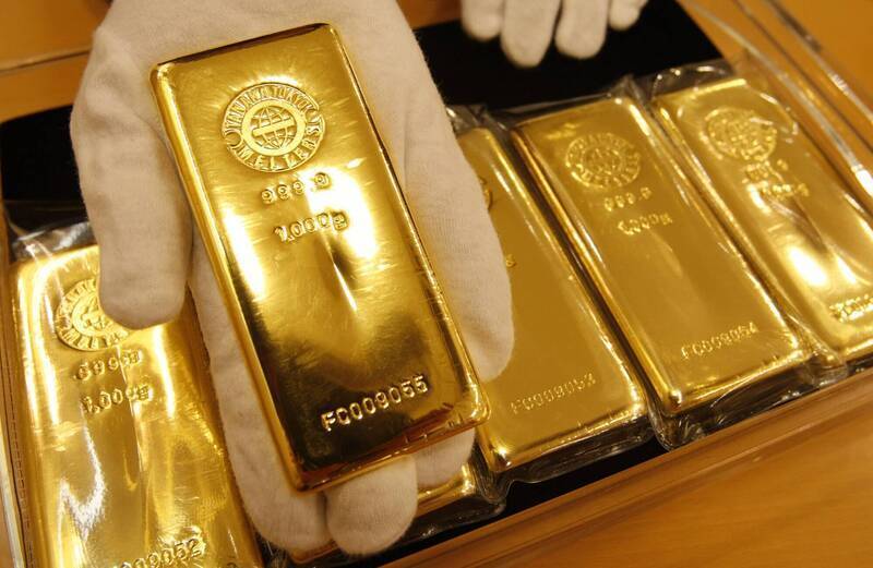 川普上台黃金再衝一波!專家喊未來3個月還能漲逾6%(路透)