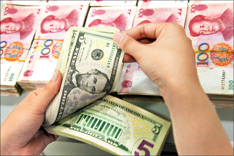 中國民眾囤積近1兆美元  人行下令調降存款利率 - 自由財經