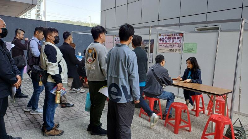 高雄半導體產業3/8聯合徵才 台積電等18家大廠釋出1200個職缺 - 自由財經