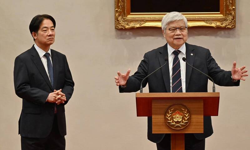 台積電董事長魏哲家說明全球佈局。（記者劉信德攝）
