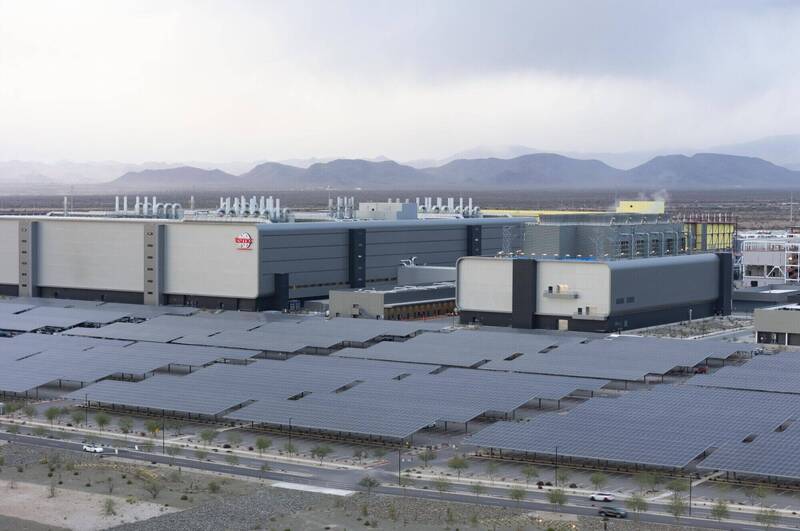 建設新晶圓廠的成本極為高昂，外媒估算，台積電在亞利桑那州的新廠，每座造價約200億美元。（彭博）