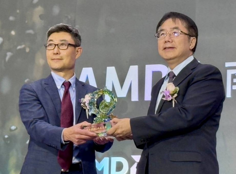 全球第二大微處理器廠商超微半導體公司（AMD）進駐台南，在沙崙智慧綠能科學城設置辦公室。（台南市政府提供）