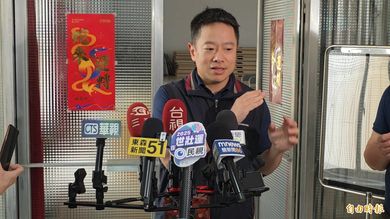 基隆市台松科技公司總經理王德鼎希望政府與美國協商，將關稅對傳產的傷害降到最低。（記者盧賢秀攝）