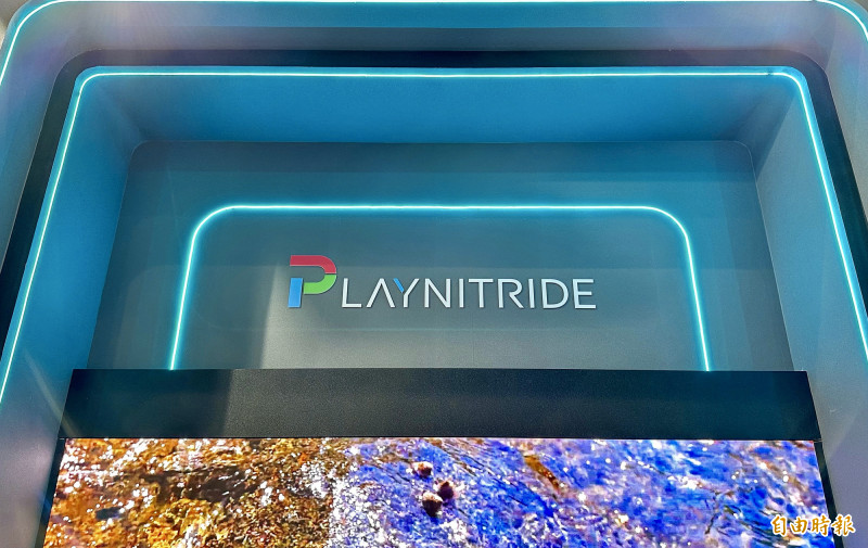 錼創-KY目前CoC業務穩定成長，技術服務量體更在擴大，國內2家客戶的工程建置進度也在軌道上，下半年還會有更多巨量轉移設備出貨。（記者方韋傑攝）